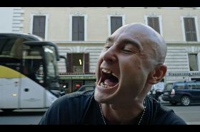 La storia del senzatetto Damian